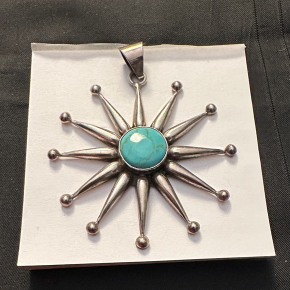 Vintage Sterling Silver Turquoise Sunburst Pendant - Picture 8 of 10